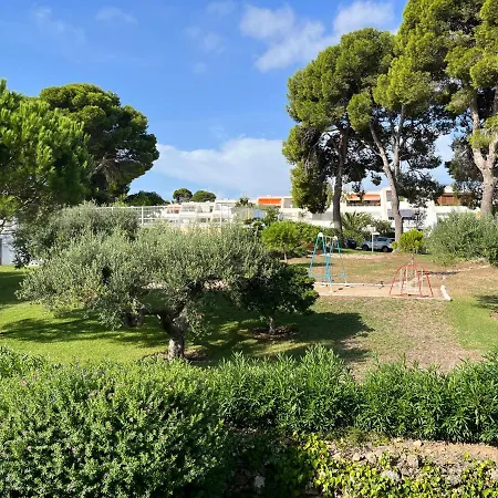 Aventura סאלו